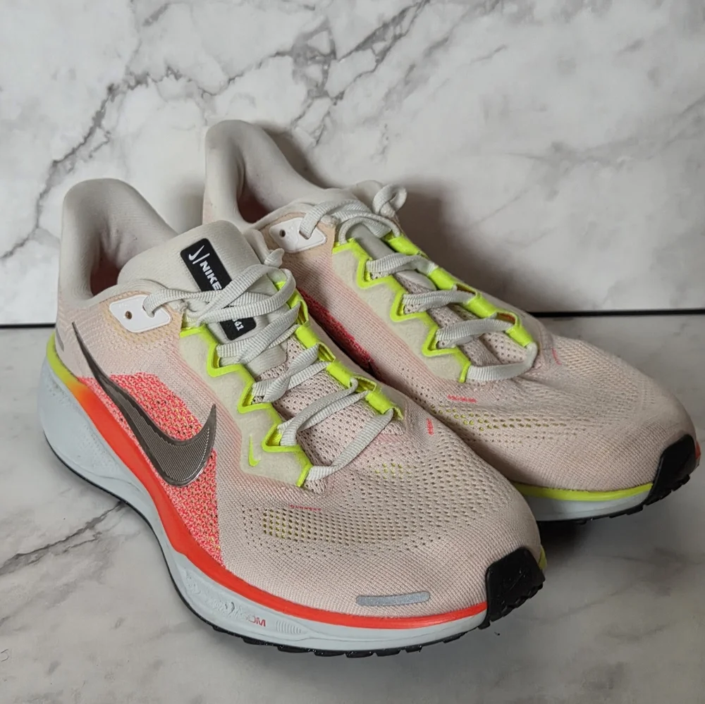 Nike Air Zoom Pegasus 41 Summit White Crimson Womens Sneakers Shoes  Size 9